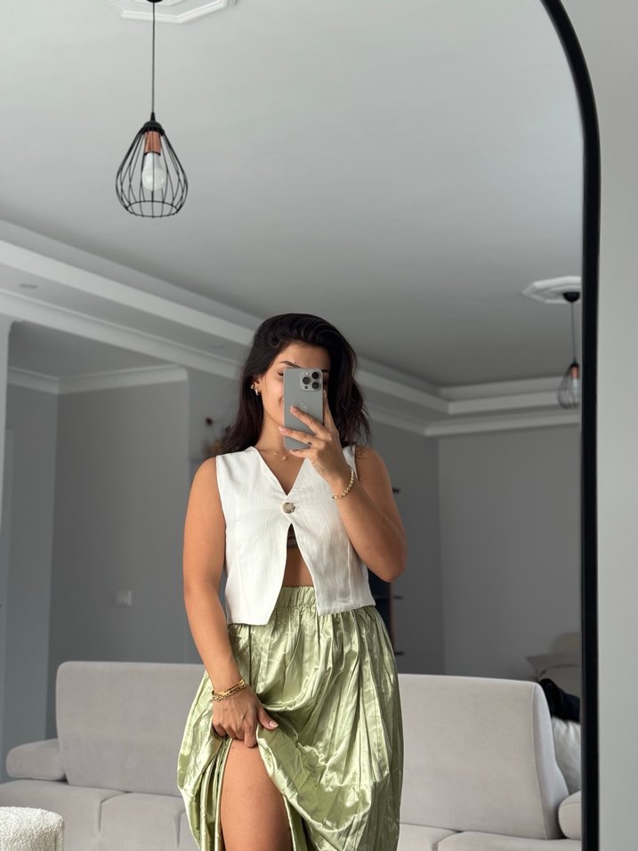 Şeffaf Dokulu Midi Boy Salaş Haki Etek - Görsel 4