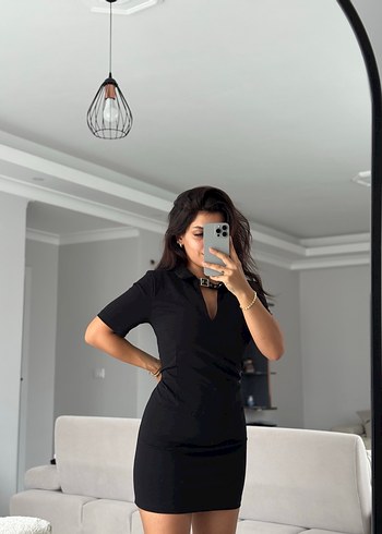 Derin V Yakalı Siyah Deri Mini Elbise - Görsel 3