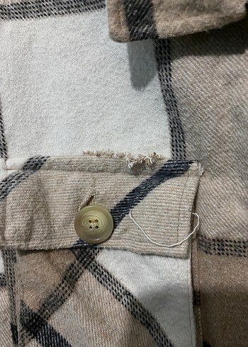 Düğmeli Ekose Desenli Kısa Kadın Gömlek - Görsel 3