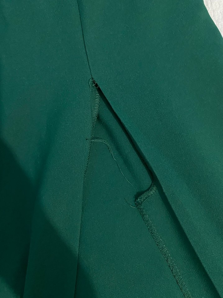 Yeşil Uzun İnce Askılı Kadın Abiye Elbise - Görsel 4