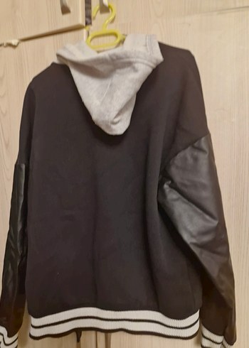 universal Beden Siyah Kapüşonlu Rahat Kesim koleji mont