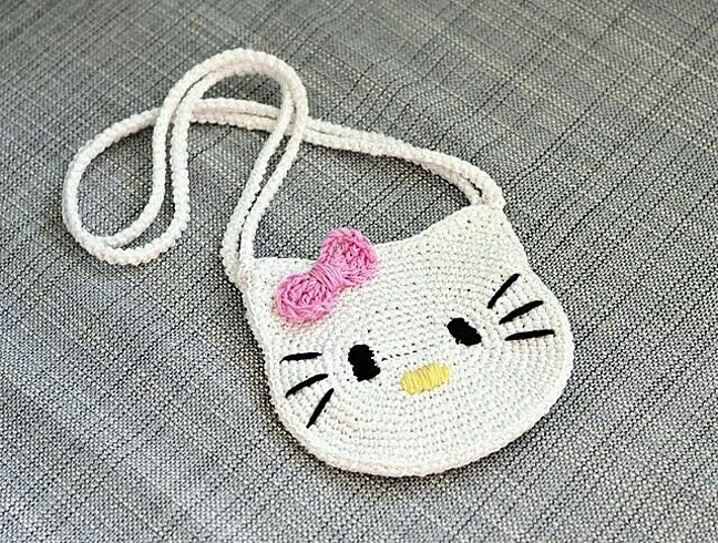Minnie Mouse Kız çocuk çantası