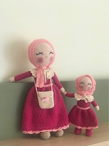 Amigurumi anne kız