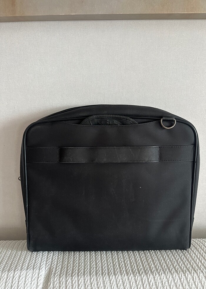 Dicota Laptop Evrak Çantası - Görsel 2