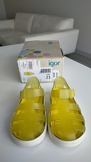 IGOR Sandalet
