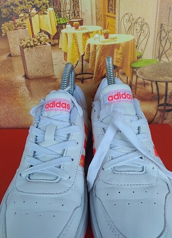 35 Beden beyaz Renk Orjinal Adidas Kadın Spor Ayakkabı Sneaker