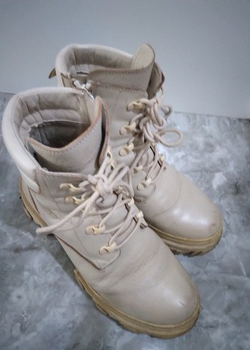 GREYDER MARKA 38 NUMARA KREM RENK BOT - Görsel 4