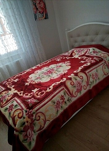 2.40*2.10 CM EBATINDA ÇİFT KİŞİLİK BATTANİYE