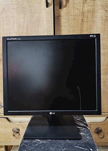 LG FLATRON L1919S-BF 19" MONİTÖR - Görsel 2
