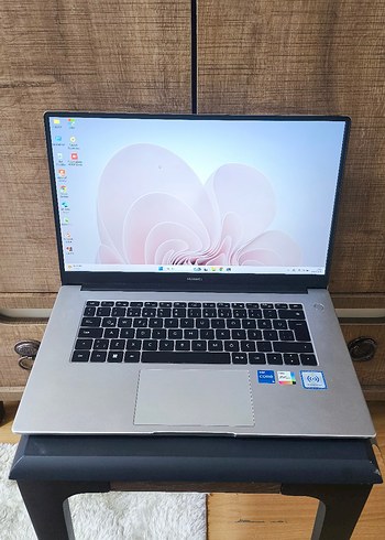 Beden HUAWEI MATEBOOK D15 NOTEBOOK