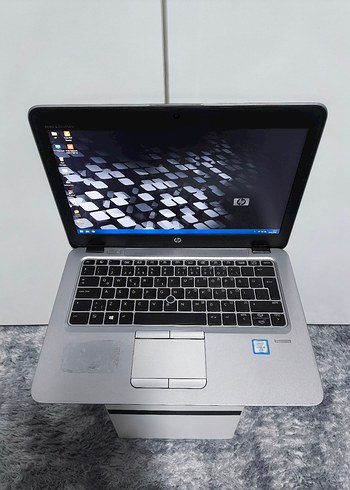 IO973_HP ELITEBOOK 820 G3 NOTEBOOK - Görsel 3