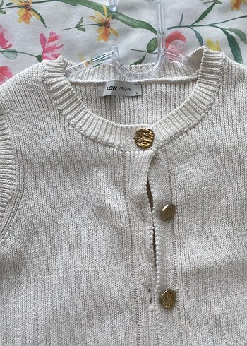 Gri Düğmeli Triko Hırka - Görsel 2