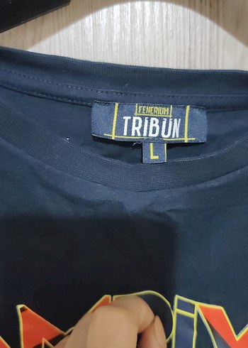 Siyah Baskılı Kadın Tişört - Görsel 2