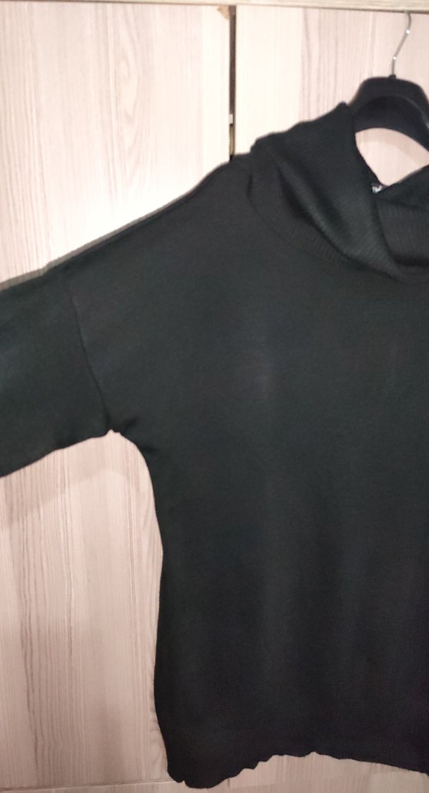 Siyah Salaş Yaka Detaylı Kadın Kazak - Görsel 3