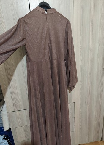 Nakışlı Uzun Kollu Bej Kadın Abiye Elbise - Görsel 8