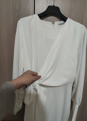 Beyaz Uzun Kollu V Yakalı Kadın Elbise - Görsel 6