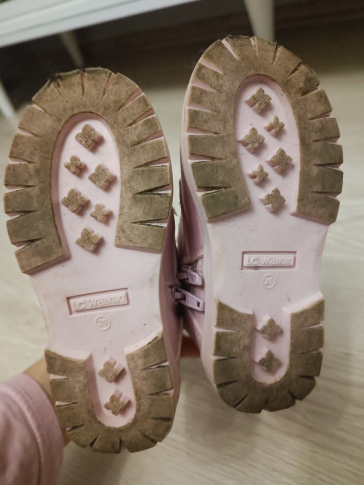 Pembe Bağcıklı Kız Çocuk Botları - Görsel 2