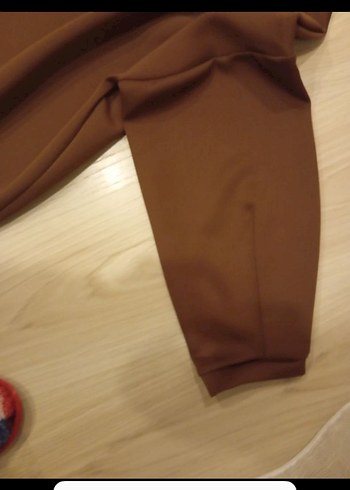 Kahverengi Kadın Boğazlı Sweatshirt - Görsel 3