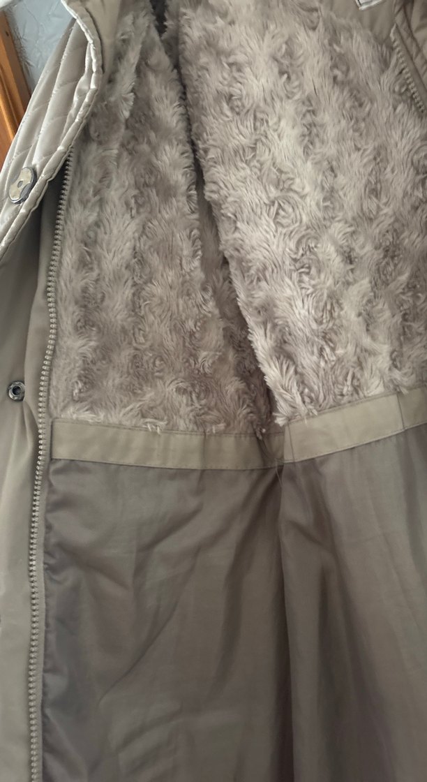 Kürk Detaylı Bej Kadın Kışlık Ceket - Görsel 5
