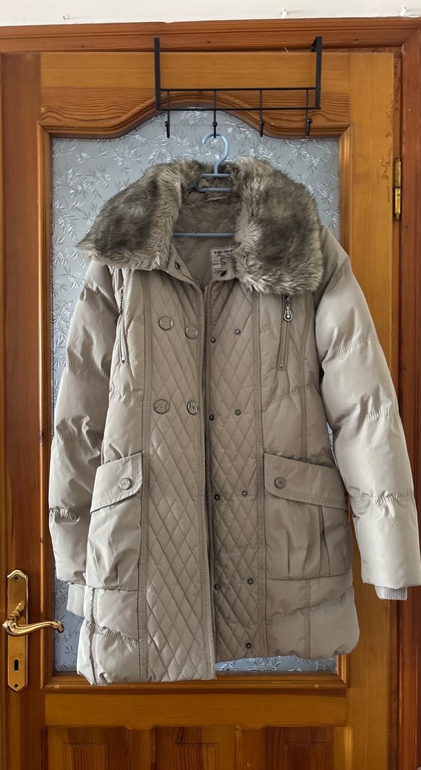 Kürk Detaylı Bej Kadın Kışlık Ceket - Görsel 2