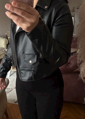Siyah Deri Kadın Ceket - Görsel 3