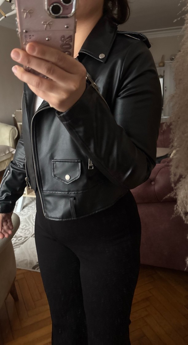 Siyah Deri Kadın Ceket - Görsel 3