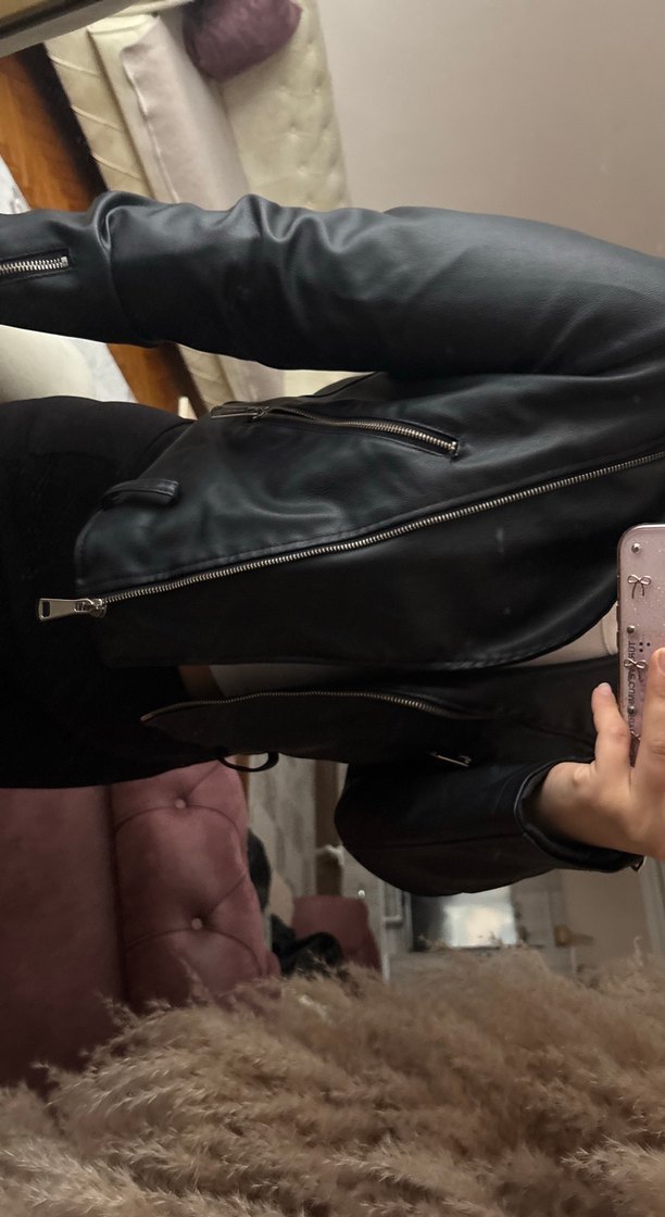 Kadın Siyah Deri Ceket - Görsel 4