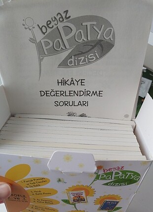 Beyaz Papatya Dizisi 10 Kitap Set: İlkokul 2. ve 3. Sınıflar İçi