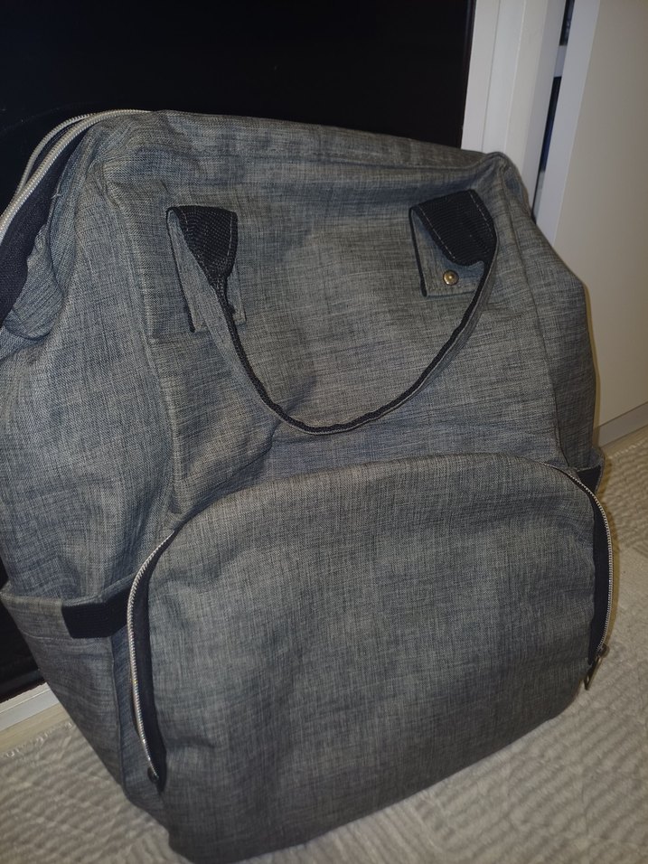 Anne Bebek Bakım Sırt Çantası Gri - Görsel 2