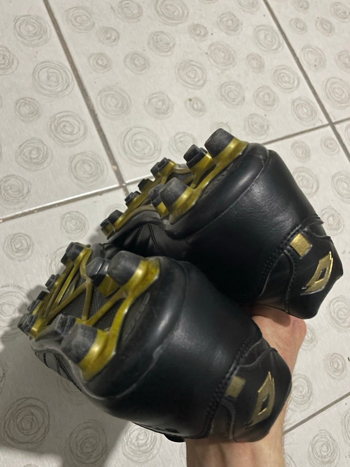 Lotto stadio fg 3fx krampon - Görsel 4