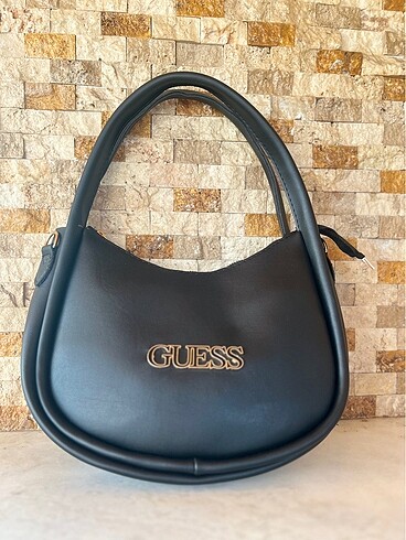 Guess Guess deri siyah çanta