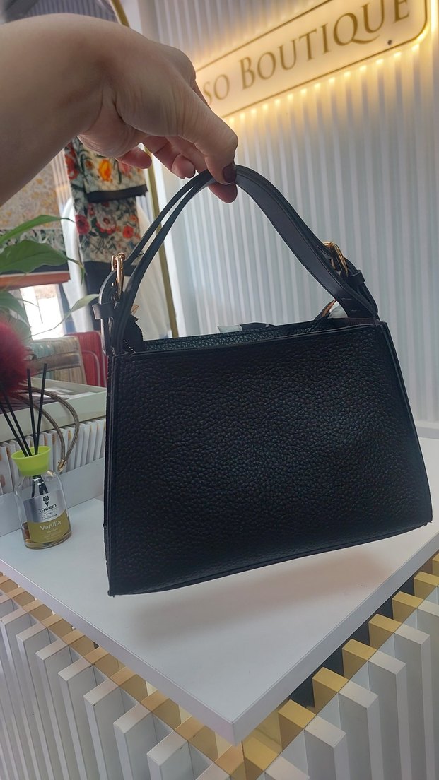 Kemer Detaylı Siyah Deri Kadın Çanta - Görsel 3