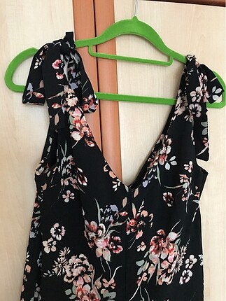 38 Beden Çiçekli tulum