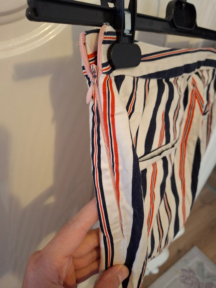 Çizgili Piliseli Kadın Kumaş Pantolon - Görsel 4