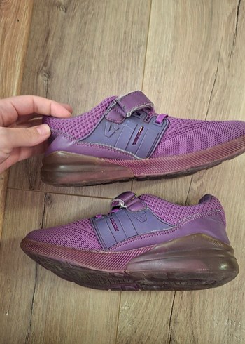 spor ayakkabı - Görsel 3