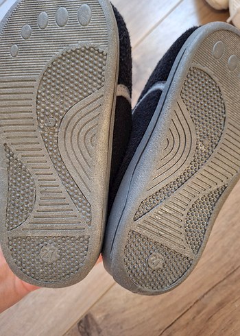 Gri Erkek Çocuk Sıcak Terlik Velcro - Görsel 2