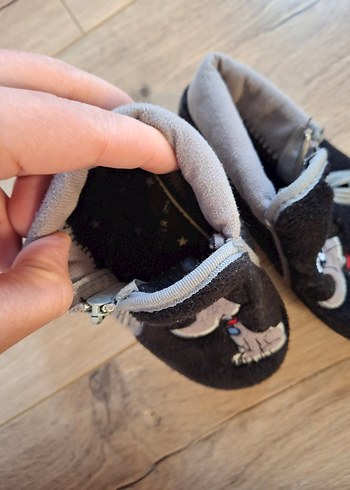 Gri Erkek Çocuk Sıcak Terlik Velcro - Görsel 3