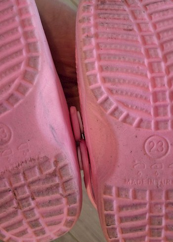 Düğmeli Pembe Nakışlı Kız Terlikleri - Görsel 2