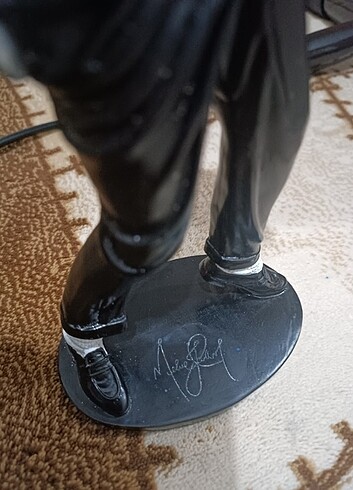 Beden siyah Renk Michael Jackson biblo