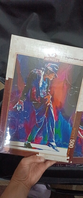 Michael Jackson puzzle