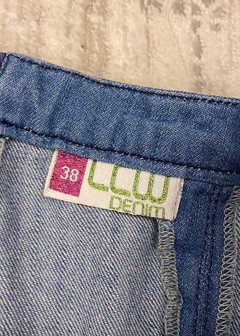 V Yaka Kolsuz Denim Midi Elbise - Görsel 3