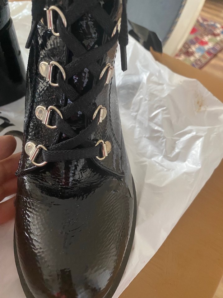 Siyah Deri tugan 2 kez gıyıldı - Görsel 2