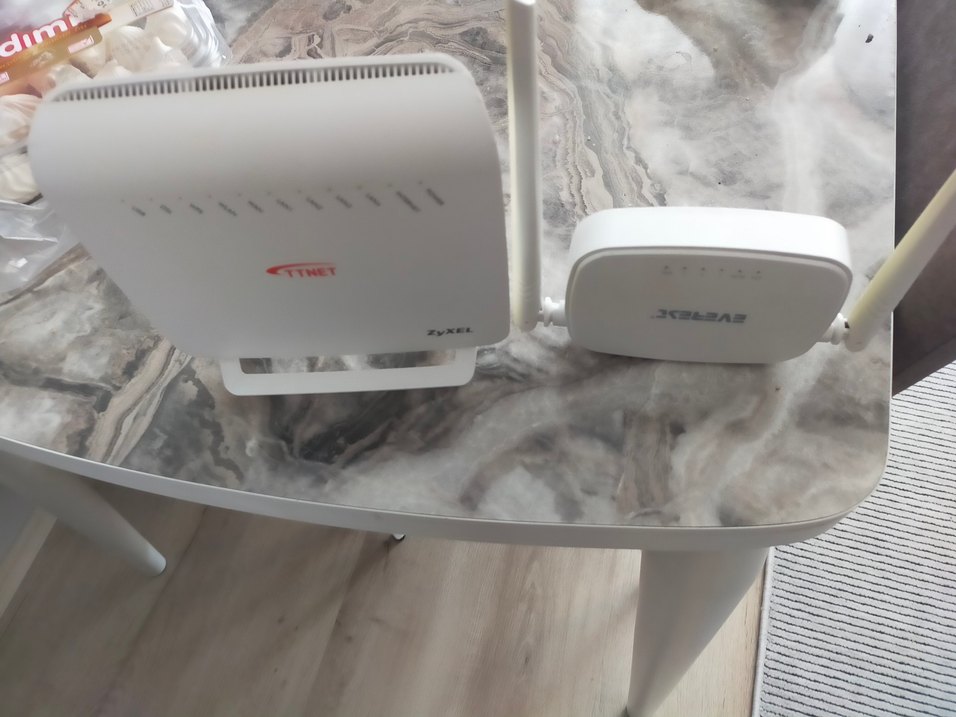 Beyaz Kablosuz Wi-Fi Sinyal Genişletici ıkılı fıyatı - Görsel 5