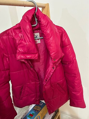 pembe şişme mont