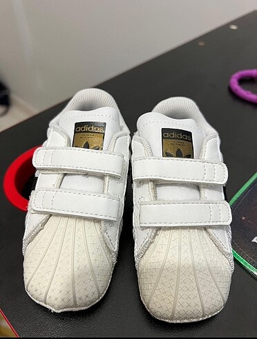 20 Beden beyaz Renk Adidas ilk adım ayakkabısı