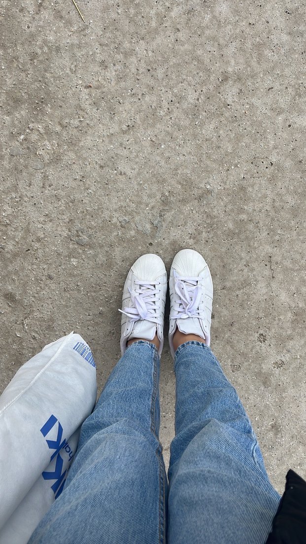 Beyaz superstar Kadın Spor Ayakkabı - Görsel 2