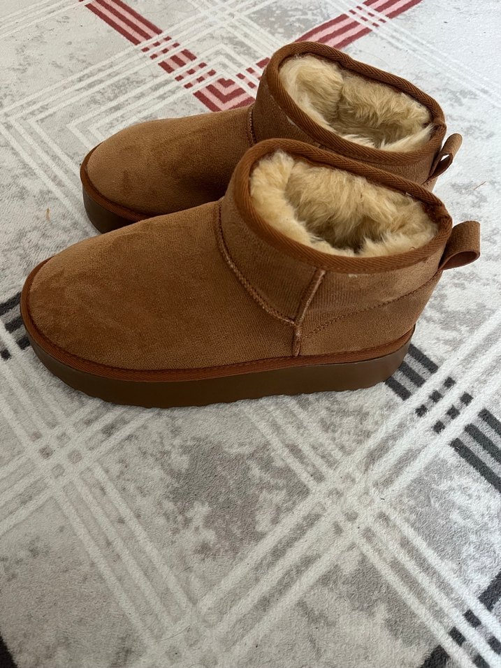 Kahverengi Kürklü Süet Kadın Platform Bot ugg - Görsel 3