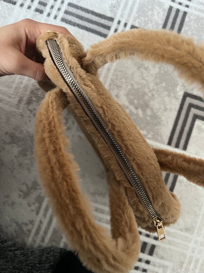 Kahverengi Peluş Kadın El Çantası - Görsel 2
