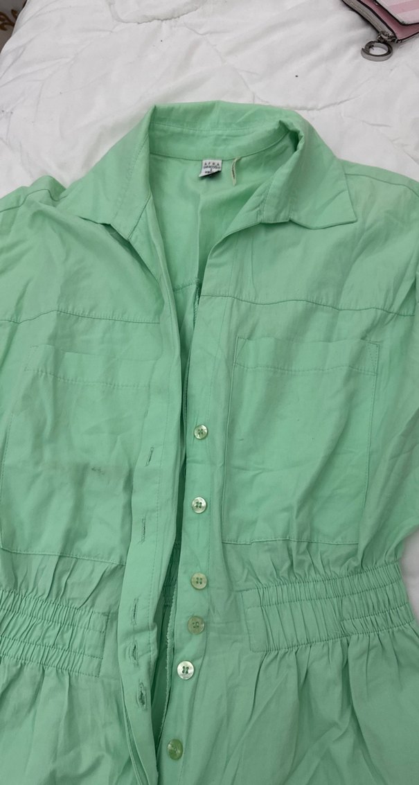 Düğmeli Kısa Kollu Yeşil Keten Tulum - Görsel 2