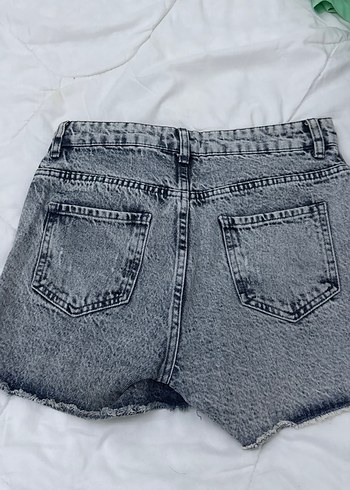 Gri Bağcıklı Mini Denim Şort - Görsel 3